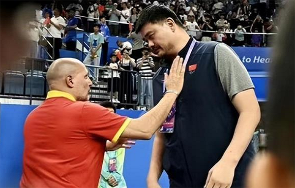 姚明督战！亚预赛中国男篮VS蒙古，赵继伟队长，杨瀚森迎首秀