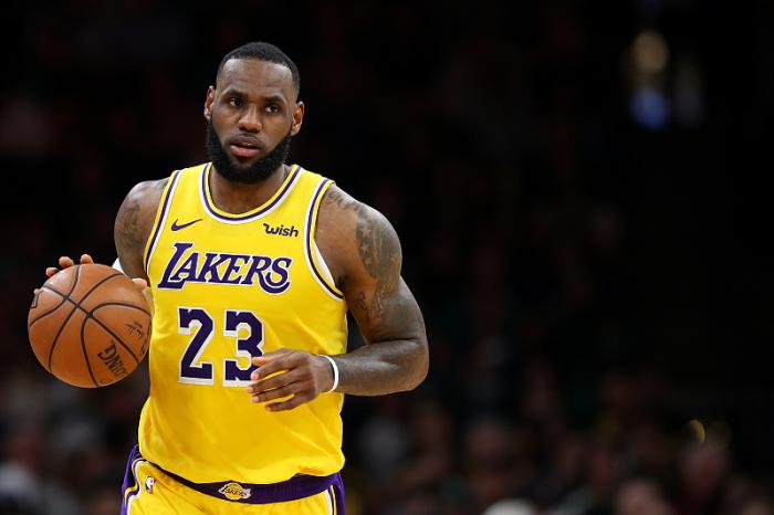 湖人能否打破封尘26年纪录改写NBA历史？