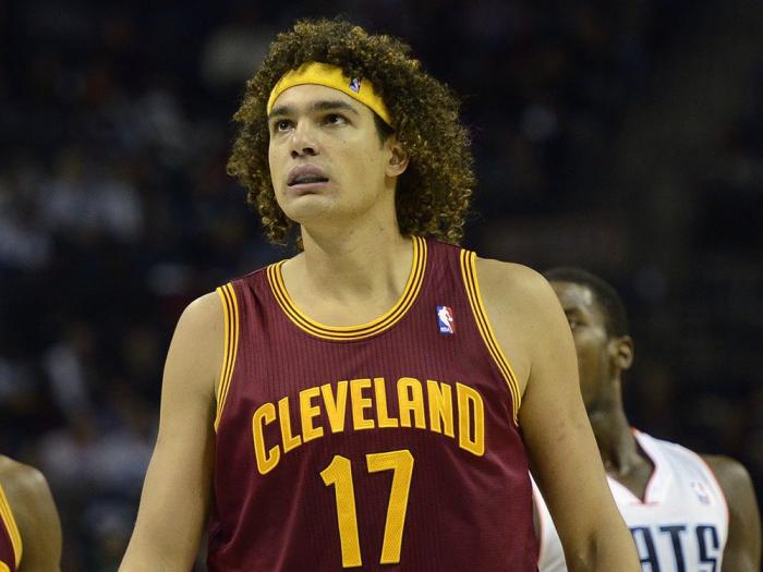 38岁老将重返NBA！签约骑士到赛季结束，名记：等不及詹姆斯回应