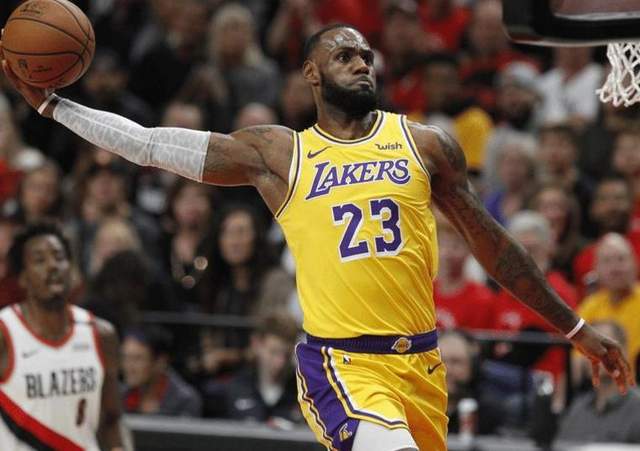 NBA本赛季单核带队最厉害的三位巨星：保罗上榜，库里力压东契奇！