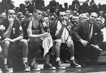 NBA编年史(1955-1956)：恐怖组合保驾勇士夺冠