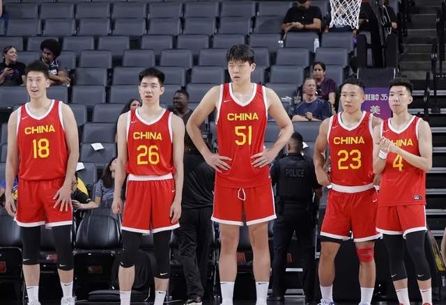 中国男篮与火箭教学赛惨败 拉练之旅全败告终