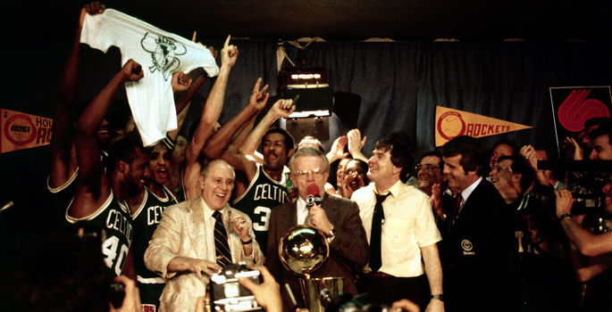 NBA编年史(1980-81):绿军打劫交易 伯德惊世1投